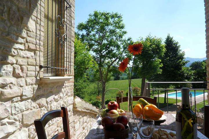 Casa vacanza per 12 persone, con balcone e piscina nonché giardino - 1