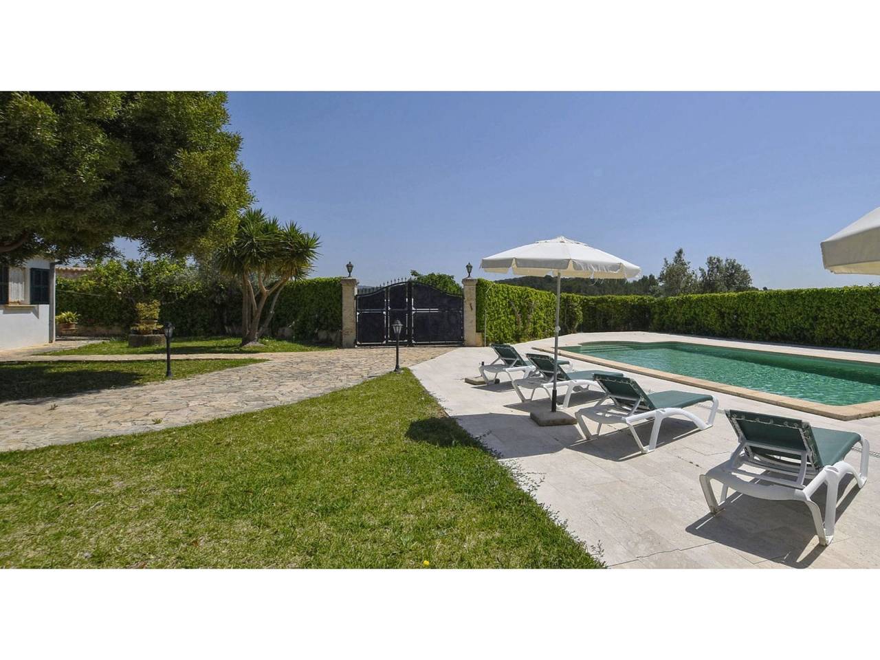 Country House in Selva with Private Pool in Selva, Majorca Center