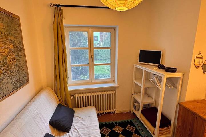 Ganze Wohnung, Gemütliche und ruhige Ferienwohnung in Pech, bei Bonn in Wachtberg, Rhein-Sieg-Kreis