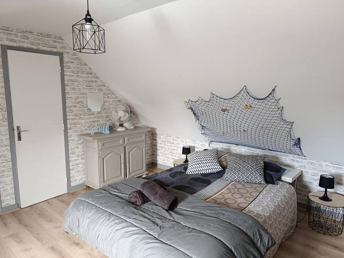 Gîte pour 2 personnes, avec terrasse ainsi que jardin et vue à Plomeur - 2