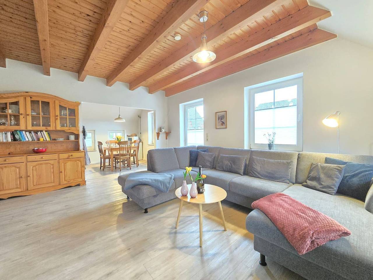 Komfortables Ferienhaus Strandkrabbe mit großem Garten nahe dem Sandstrand in Neßmersiel, Dornum