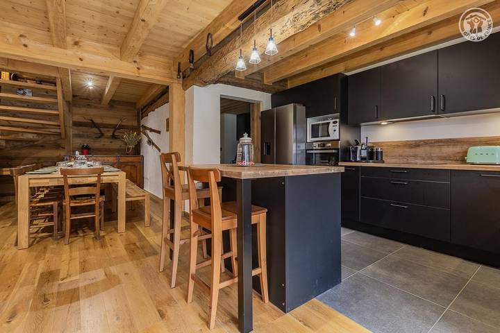 Chalet pour 15 personnes, avec Terrasse à Hauteluce - 2