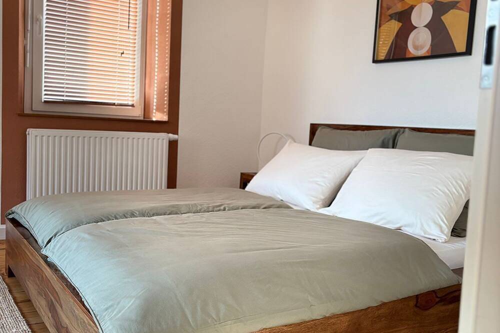 Ganze Wohnung, Holistic Home - Business & Travel Apartment nahe Koblenz in Höhr-Grenzhausen, Westerwald