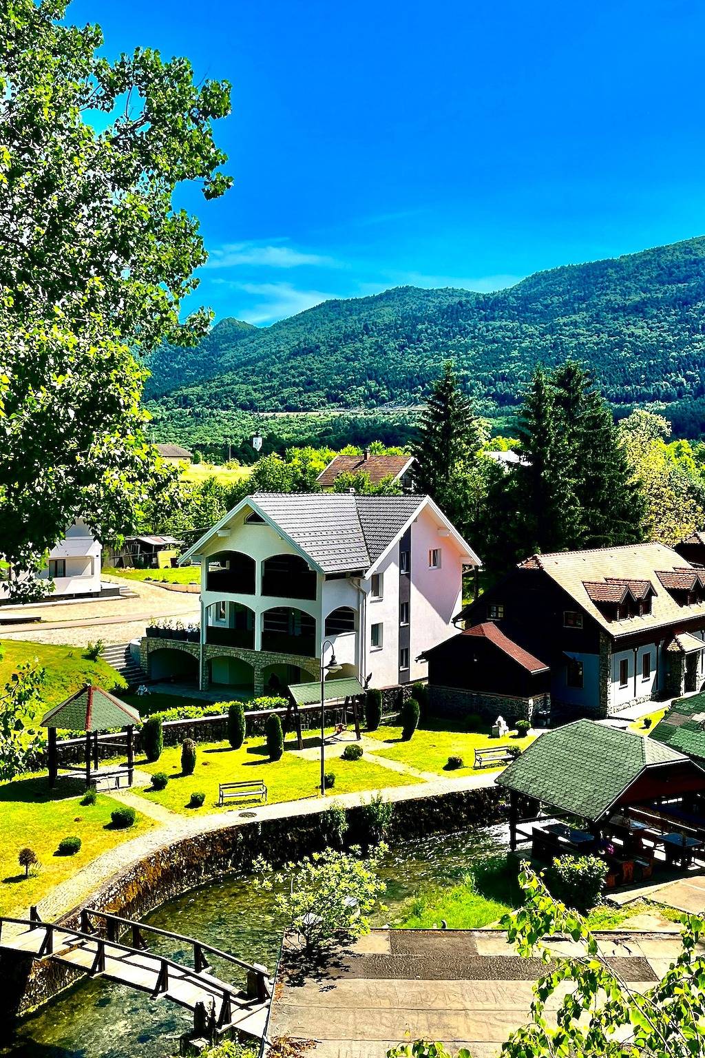 Ganze Wohnung, 2-Zimmer-Ferienwohnung mit Terrasse Ličko Lešće, Velebit A-27649-a in Prozor, Lika-Senj