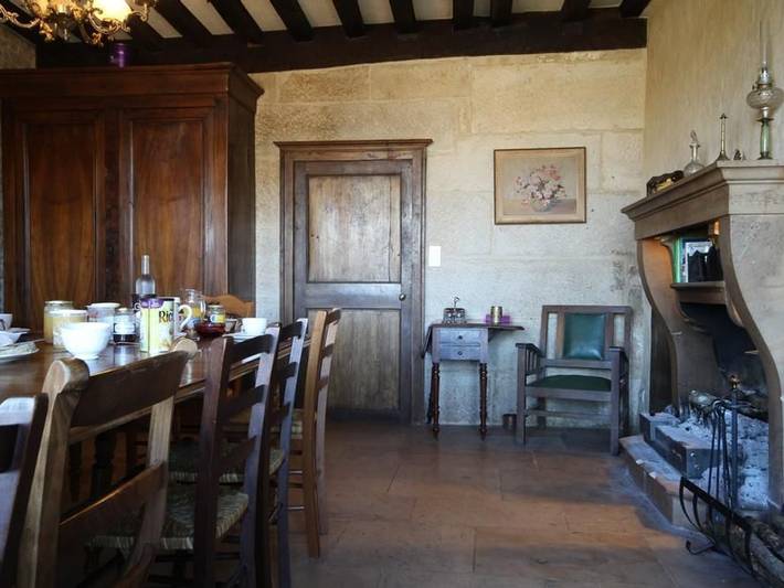 Haus aus dem 18. Jh. mit Garten und Essensangeboten in Aignay-le-Duc, Montbard und Umgebung