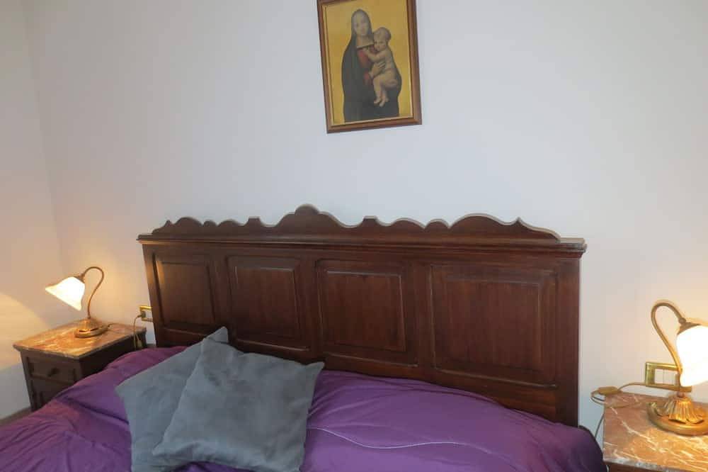 Ganze Wohnung, Geräumige, ruhige, helle, strategische Wohnung im Zentrum nahe dem See in Molveno, Brentagruppe