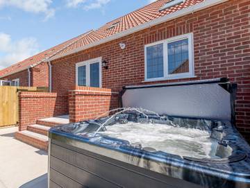 Holiday Rental for 6 People in Mablethorpe, Lincolnshire, Photo 1