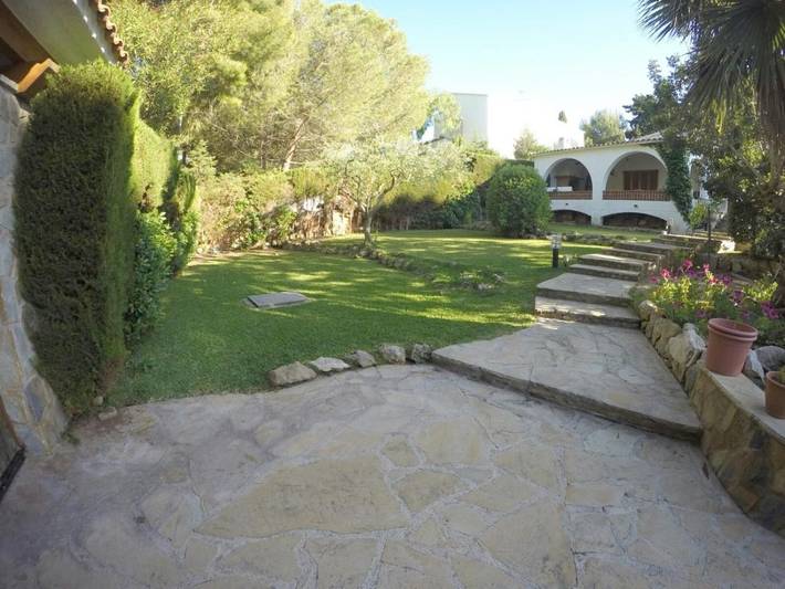 Casa rural para 10 personas, con Balcón y Terraza además de Jardín y Piscina en Roda de Bará - 2