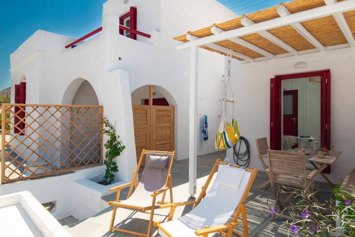 Location de vacances pour 2 personnes, avec jardin et vue dans Kamarès - 3