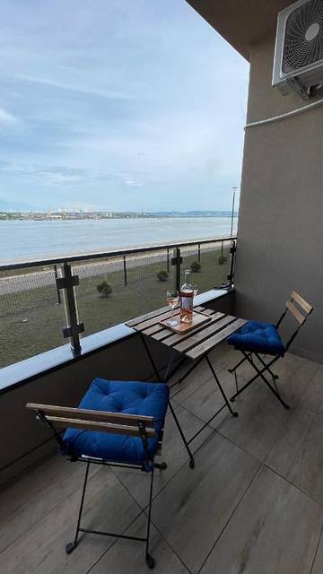 Gîte pour 2 personnes, avec vue et balcon à Kladovo