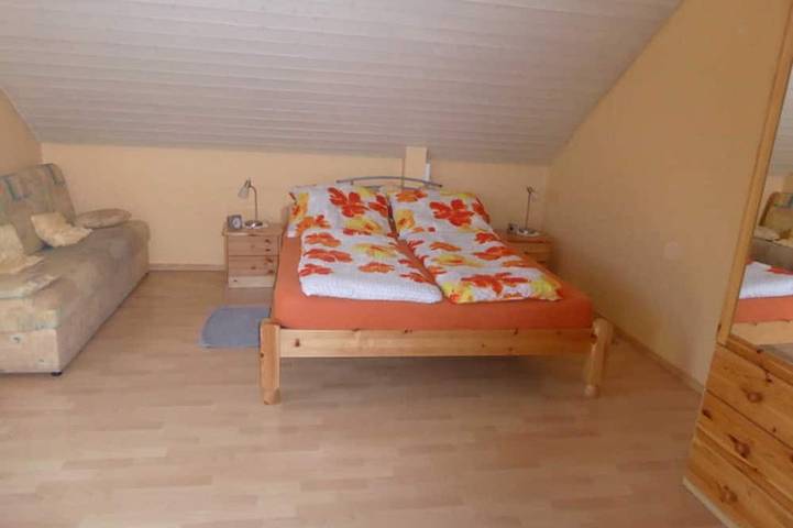 Gîte pour 4 personnes, avec jardin à Herbolzheim