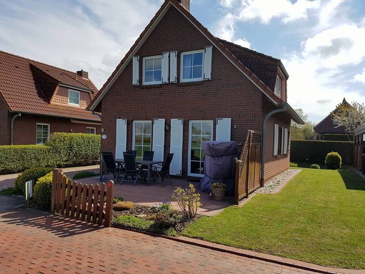 Ferienhaus für 5 Personen, mit Terrasse und Garten sowie Ausblick in Neufunnixsiel, Wittmund