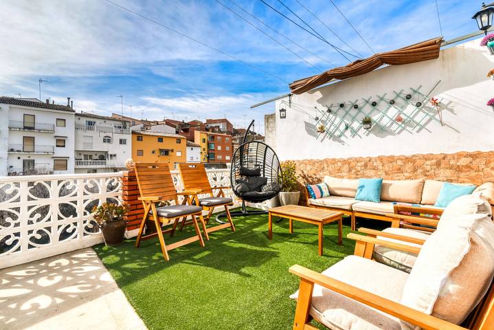 Chalet para 10 personas, con vistas al lago y balcón en Canal de Navarrés - 3