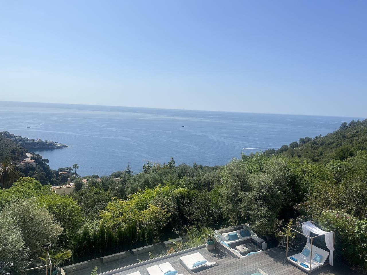 Estudio entero, Luxury studio suite in artist Villa with sea view in Èze, Costa mediterránea (Francia)
