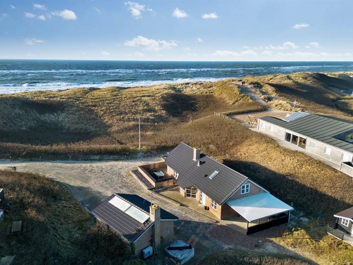 Ferienhaus für 8 Personen, mit Terrasse und Sauna, mit Haustier