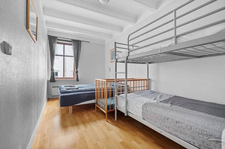 Apartamento entero, Experience Norway's History I With Free Parking in Bergenhus, Bergen