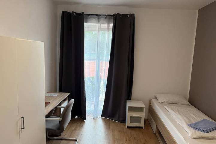 Ferienwohnung für 2 Personen, mit Haustier in Oberschleißheim