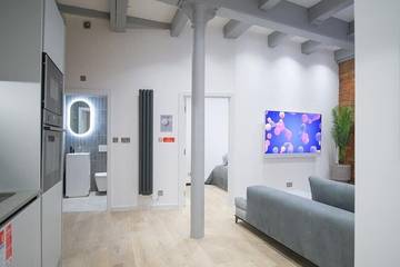 Loft for 6 Guests in Manchester, Greater Manchester, Picture 4