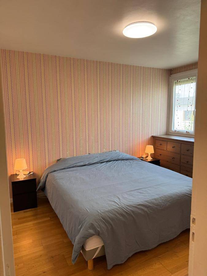 Appartement entier, Two-Bedroom Apartment in Les Clayes-sous-Bois, Yvelines