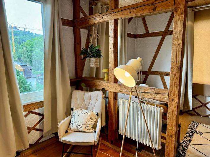 Ferienwohnung für 6 Personen, mit Terrasse und Garten sowie Ausblick in Coburg