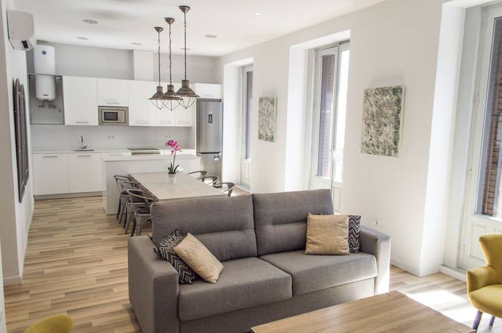 Holiday apartment for 6 people, with balcony and view - 1