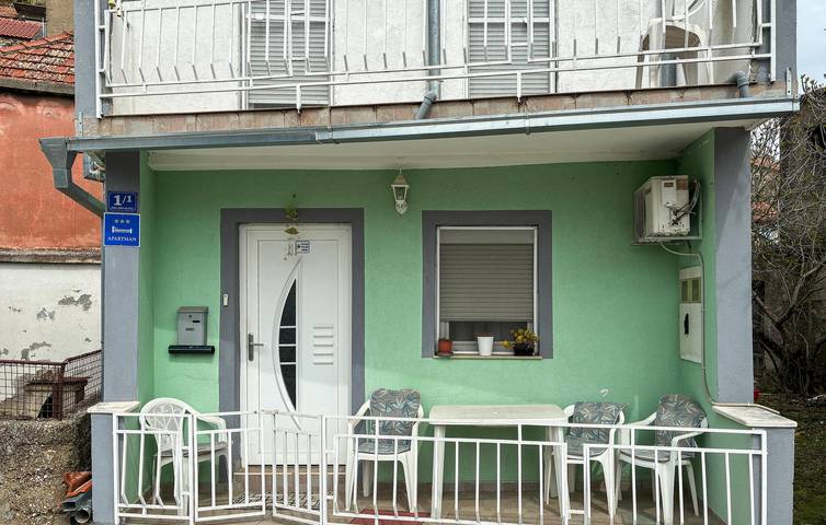 Gemütliche Ferienwohnung in Opuzen mit Terrasse, WLAN und in der Nähe des Flusses in Dubrovnik-Neretva