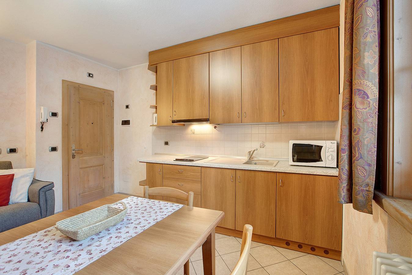 Ganze Wohnung, Ferienwohnung 'Al Bait Da Marangona 4' mit Bergblick, Gemeinschaftsgarten und Wlan in Livigno (Stadt), Livigno
