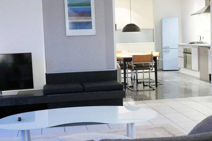 Bungalow für 10 Personen, mit Garten im Sauerland - 4