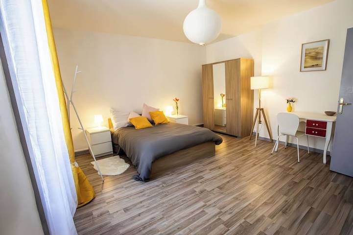 Appartement entier, Bel Appartement 52 M2 Coeur De Ville in Cherbourg-Octeville, Cherbourg-en-Cotentin
