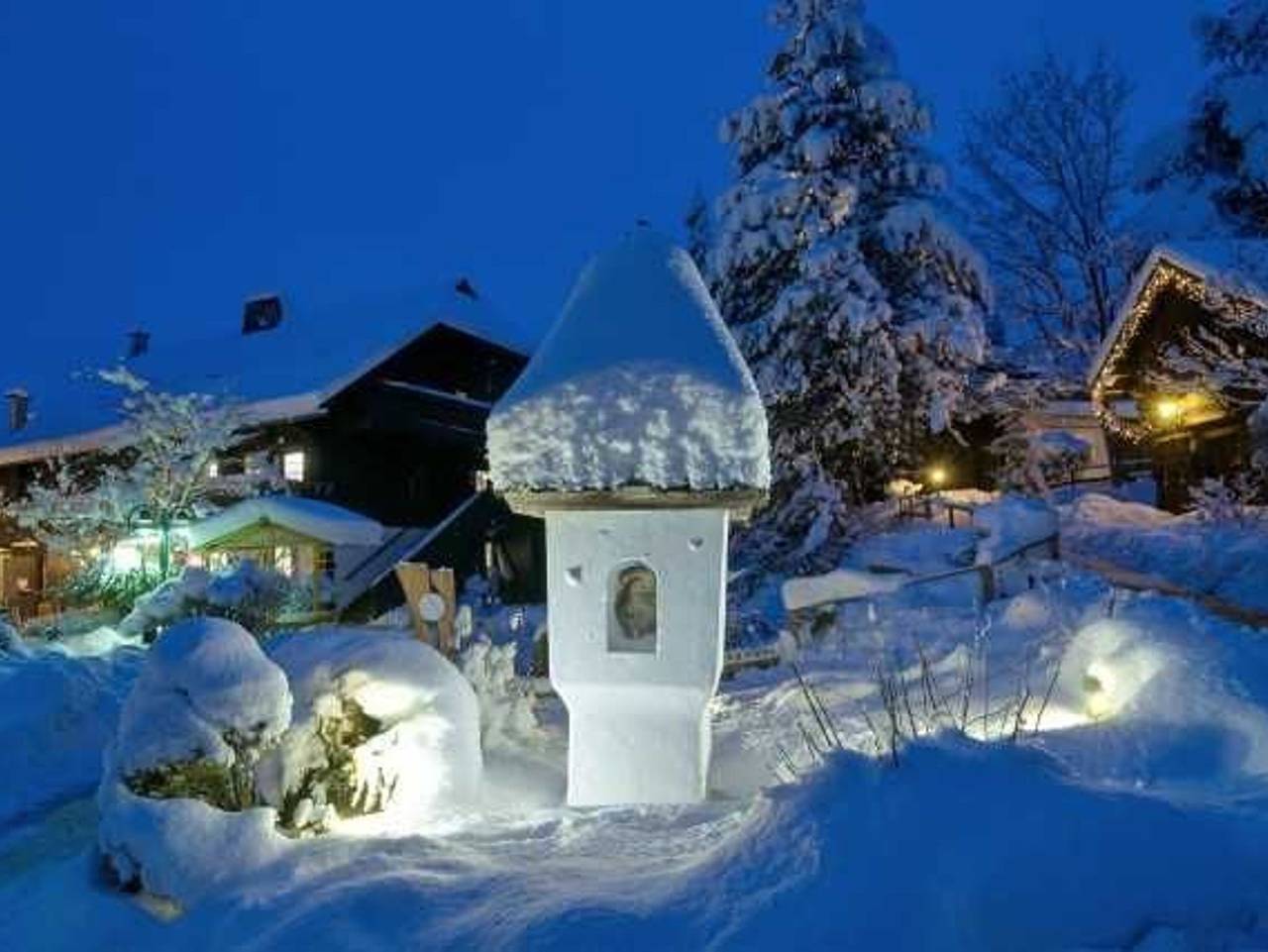 Ganze Ferienwohnung, Naturel Hoteldorf Schönleitn - Appartement Felsenfest in Karawanken und Bachergebirge, Finkenstein am Faaker See