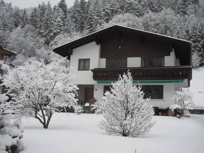 Ganze Ferienwohnung, Apartment Christa in Stubaier Alpen, Oetz