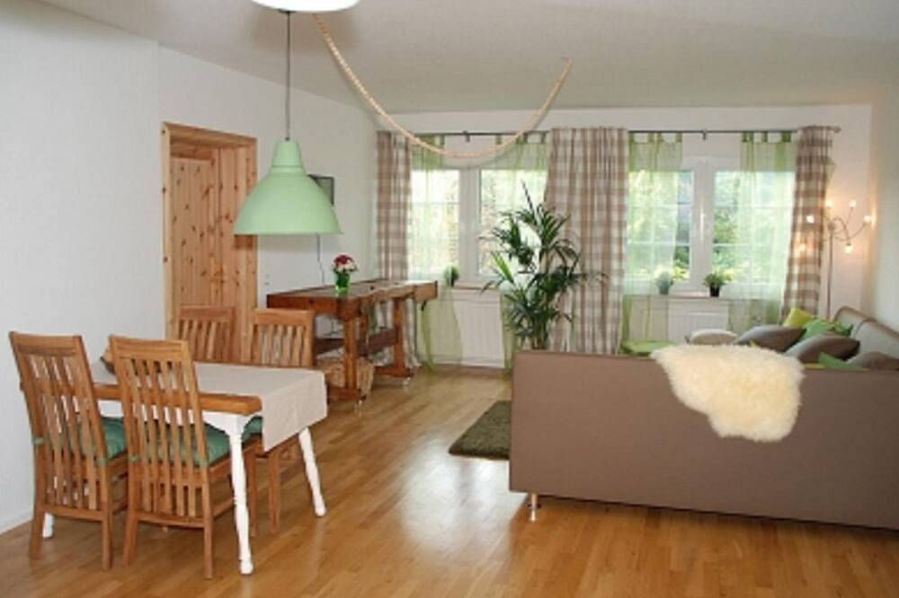 Ganze Wohnung, Grüne Wohnung - Casa Christallina in Overath, Rheinisch-Bergischer Kreis