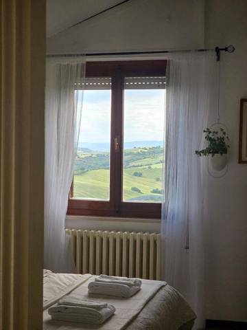 Gîte pour 5 personnes, avec vue et balcon à Giove