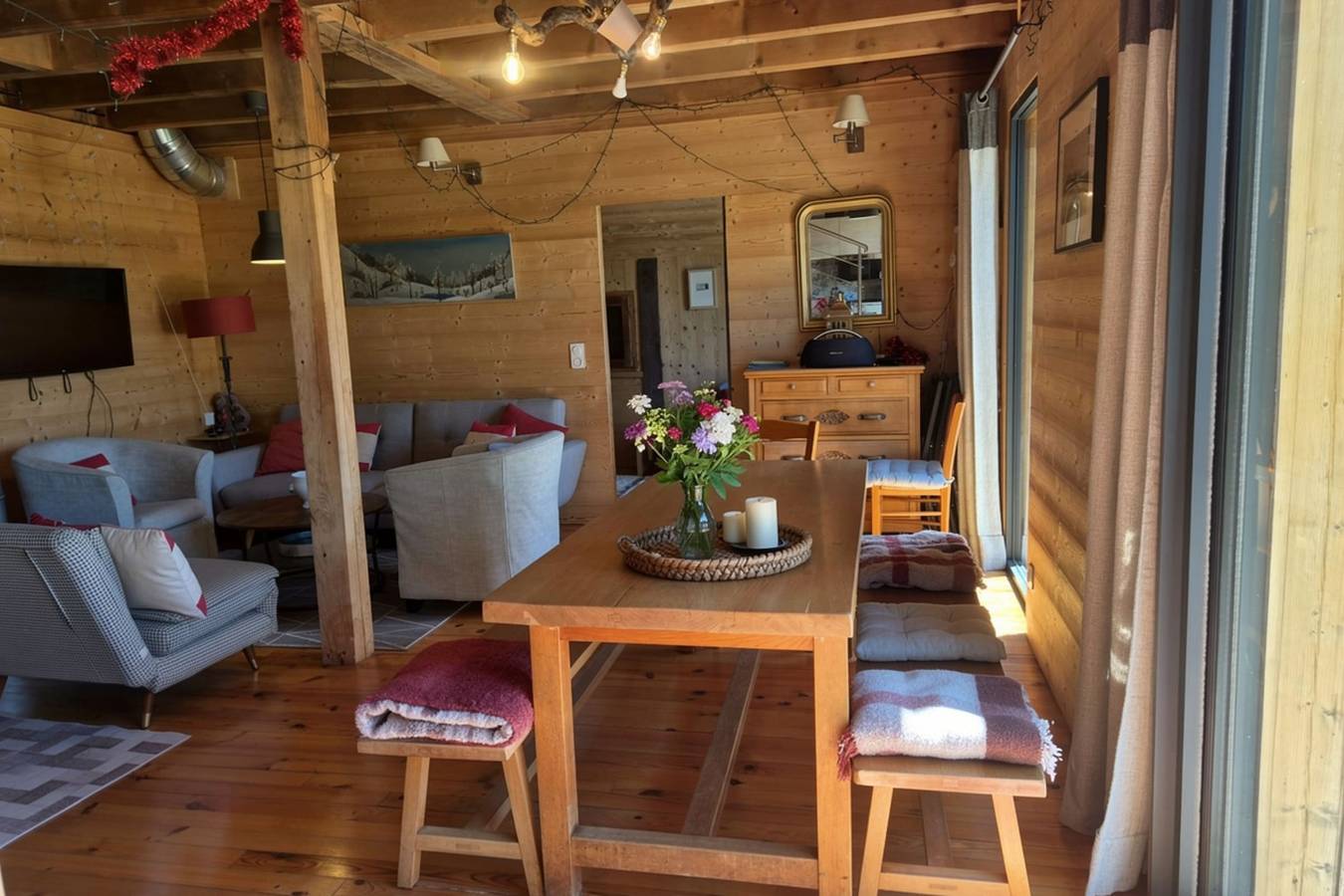 Chalet au Revard , au calme 12 pers.*** in Le Revard, Montcel