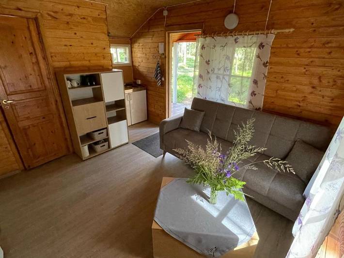 Lodge für 4 Personen, mit Terrasse und Garten sowie Ausblick in Estland