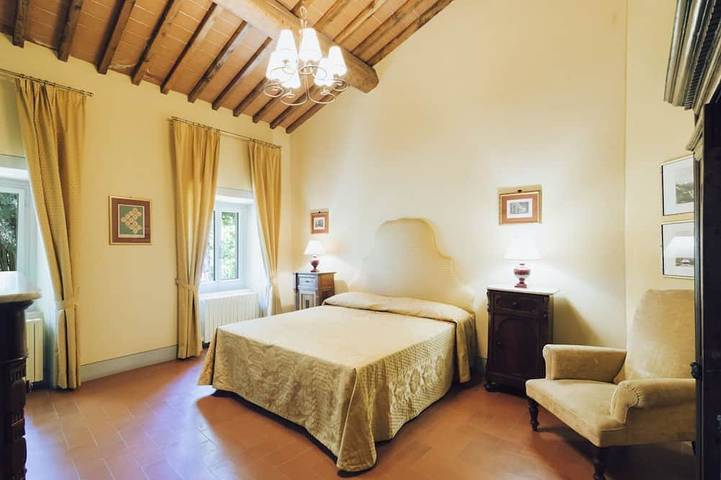 Villa Catarsena in Toscana con piscina riscaldata ad uso esclusivo in Bibbiena, Casentino
