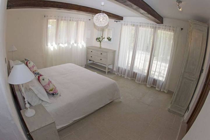Villa pour 10 personnes, avec Terrasse et Jardin à Le Castellet - 4
