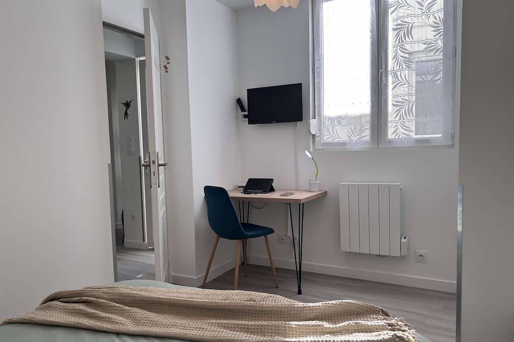 Apartamento entero, Le Colibri - 1 bedroom - Terrace in Châtelguyon, Parque Natural Regional Volcans d'Auvergne