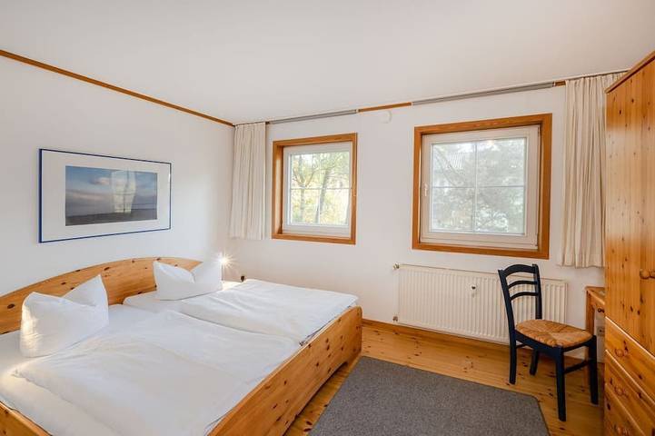 Haus am Schloonsee 30 - Gemütliches Ferienhaus in Bansin mit Garten – nur 900 m in Bansin, Heringsdorf