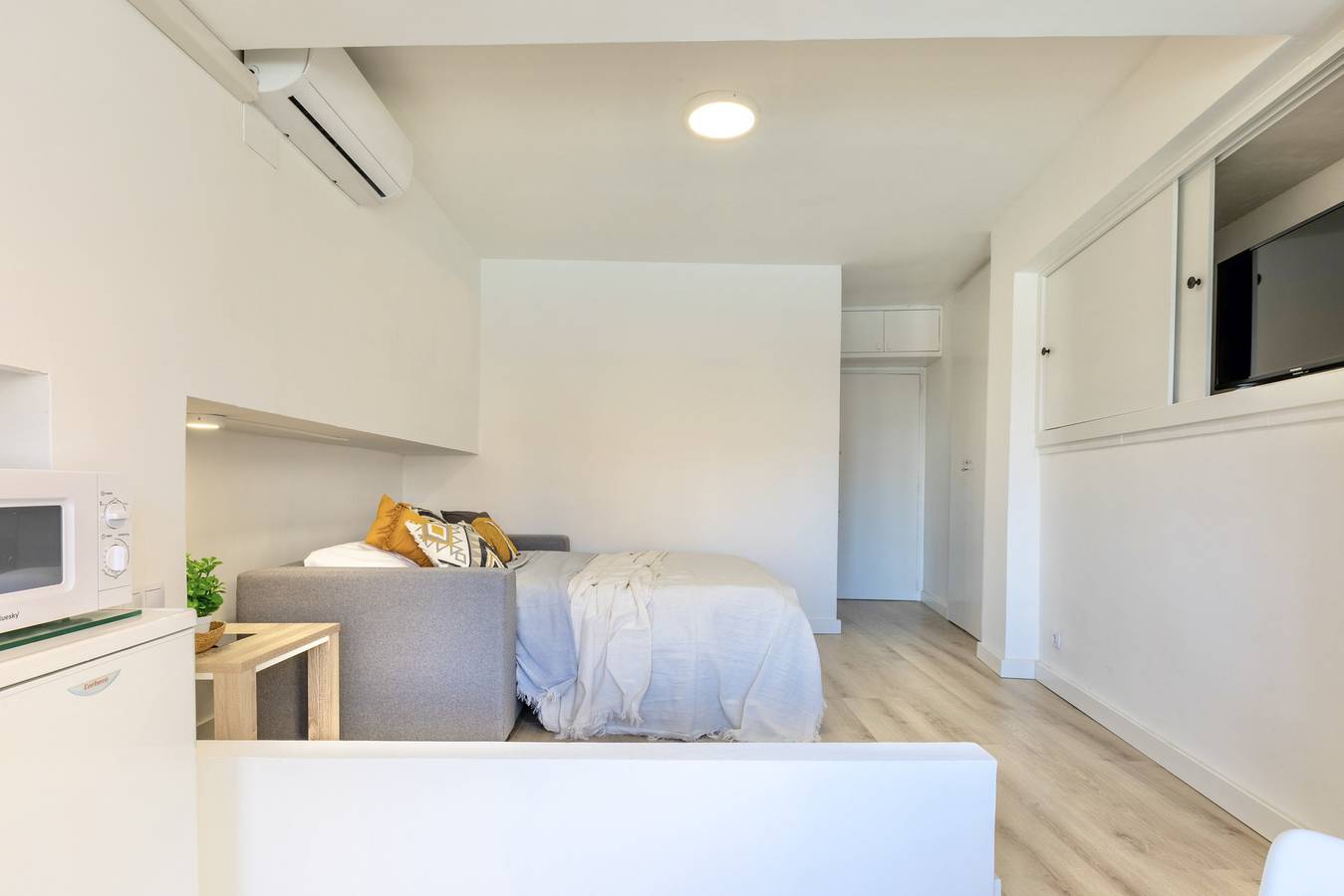 Gehele studio, Promar 248 in La Pineda, Platja de la Pineda