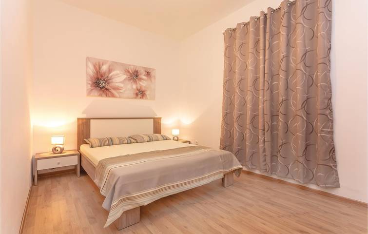 Ferienwohnung für 5 Personen in Sibenik - 4