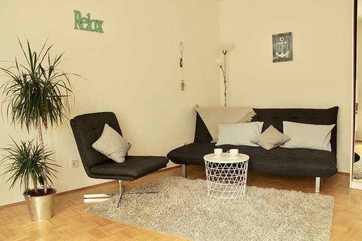 Apartamento entero, Bonita ubicación tranquila cerca del mar max. 3 personas in Strandbad Nußdorf, Überlingen