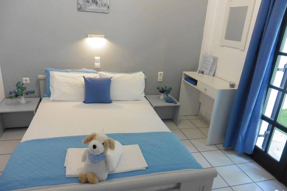 Ganze Wohnung, Exquisites Gartenstudio, 100 m vom langen Sandstrand entfernt in einem bezaubernden Feriendorf in Kokkini Hani, Iraklio-Heraklion und Umgebung