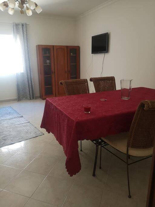 Gîte pour 6 personnes, avec terrasse, animaux acceptés dans Estoi - 4