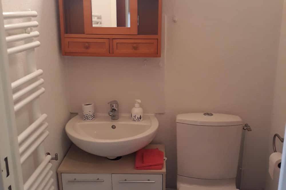 Appartement entier, Studio cosy savoyard de 5 couchages à Onnion in Onnion, Région de Bonneville
