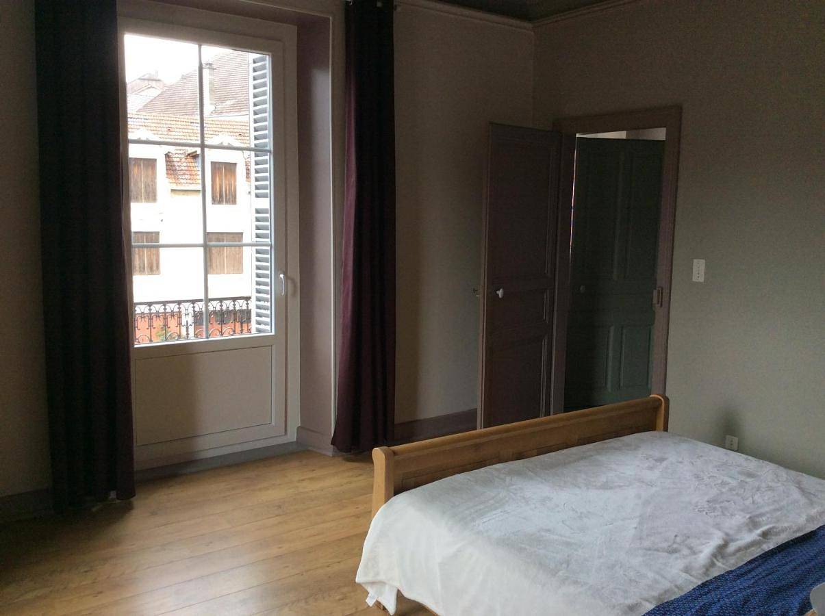 Double Room in Fougerolles, Haute-Saône