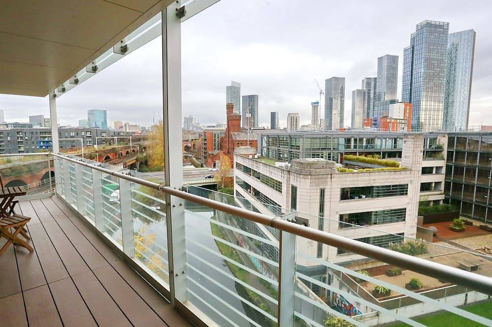 Glamping for 4 People in Manchester, Greater Manchester