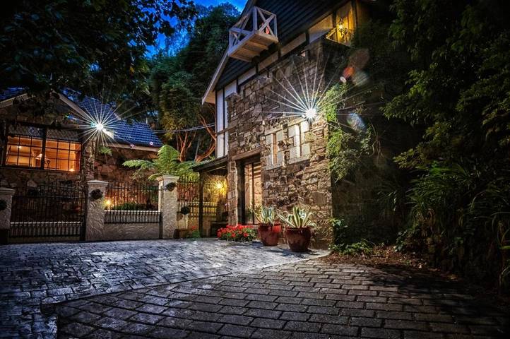 Chalet pour 2 personnes, avec jacuzzi et jardin dans Victoria - 3