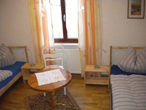 Ganze Ferienwohnung, Ferienhaus Bergwiese - Ferienhaus mit 75qm/ 2xschlafraum/ 2xwohnraum in Rotterode, Rennsteig