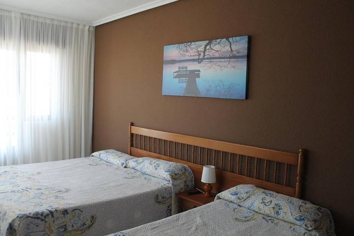 Maison d’hôte pour 3 personnes, avec terrasse et vue dans Isla - 2